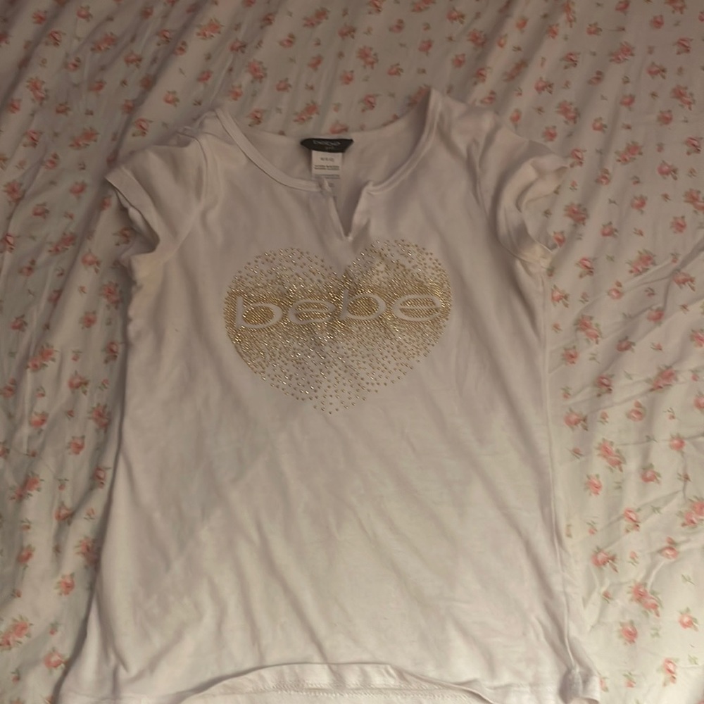 bebe girls rhinestone gold and white fitted tee:: girls medium 10-12